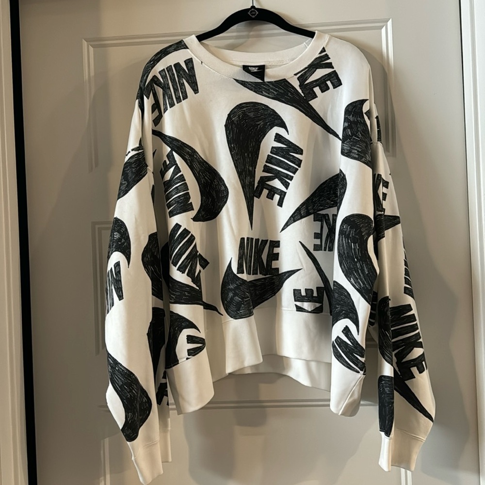 Like new Nike sweatshirt